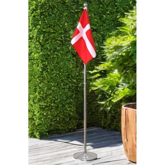 Gulvflag i Metal Dannebrog 113-192 cm 1 stk