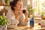Miljøbillede, varenr. 3353: morgenkaffe fra Nescafé Gold Koffeinfri i hjemmets køkken