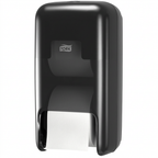 Sort Tork OptiServe 558042 toiletpapirdispenser til to hylsefri ruller på hvid baggrund