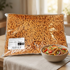 Fuldkornspastaskruer 5 kg ved pastasalat i naturligt sollys