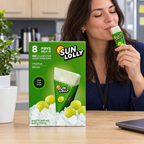 Sun Lolly Vindrue ved kaffebord med voksen, der nyder en frys selv-is