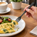 Grå PP-gaffel med omelet