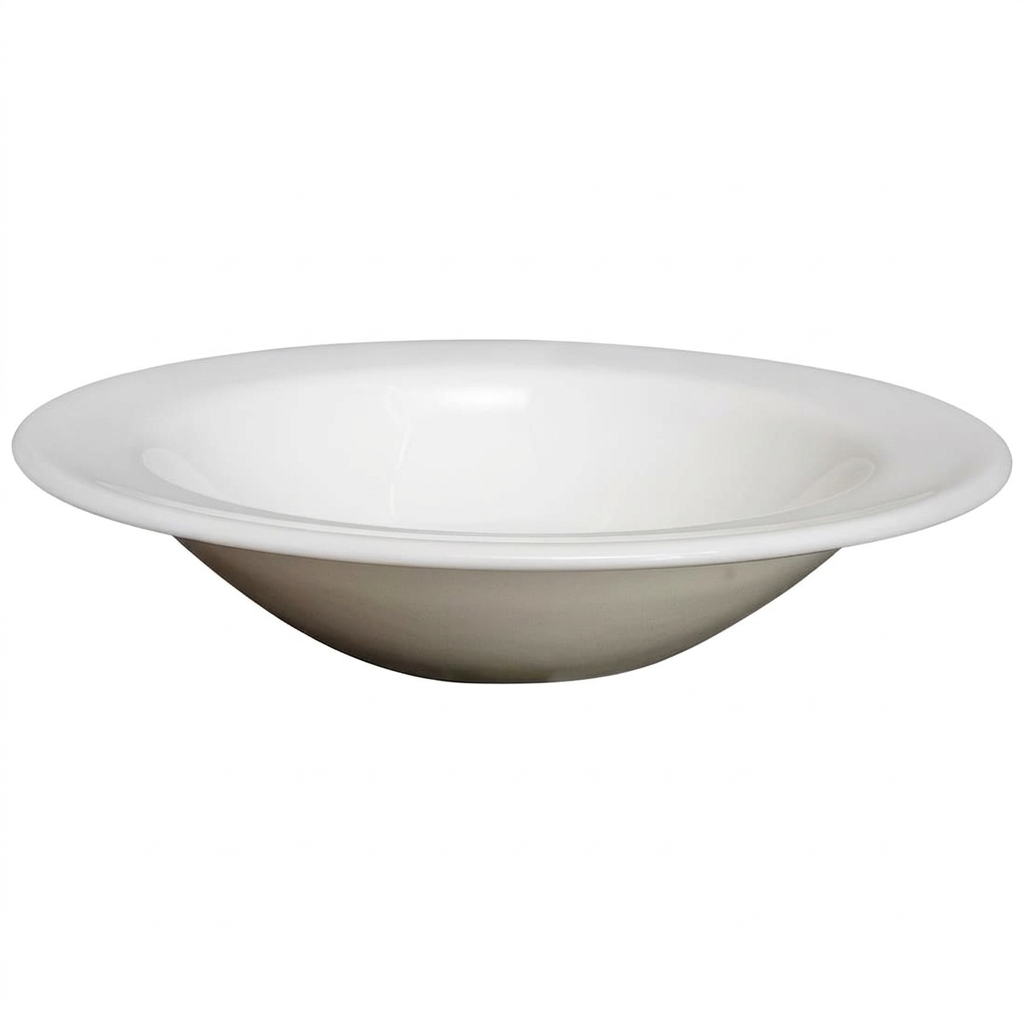 Hvid, dyb Arcopal-tallerken 160 mm på hvid baggrund