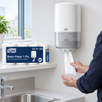 Tork M1 Basic med papirudtag fra dispenser 2160 ved håndvask
